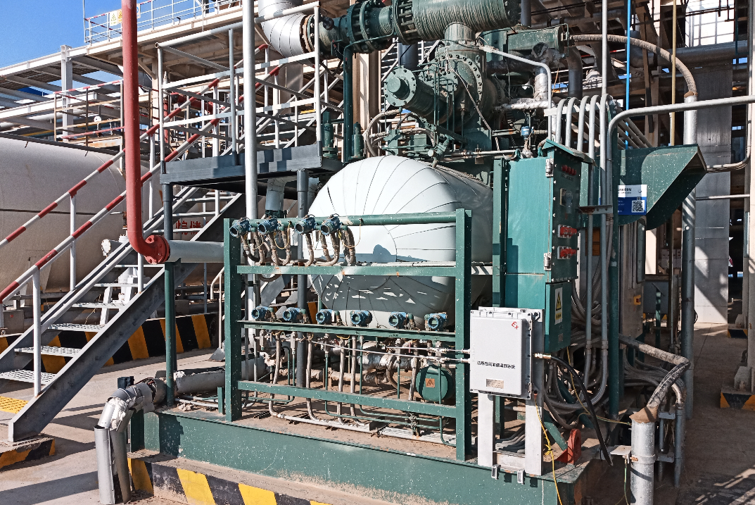 油液在線監測系統在石油化工裝置智能運維中的關鍵應用與實踐 圖1